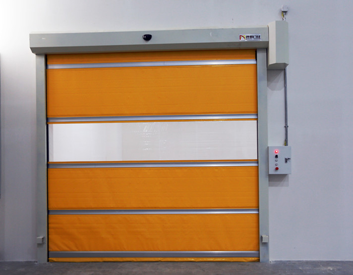 门业图片-工业门做一樘车间洁净室用的快速卷帘门要多少钱？定制图片